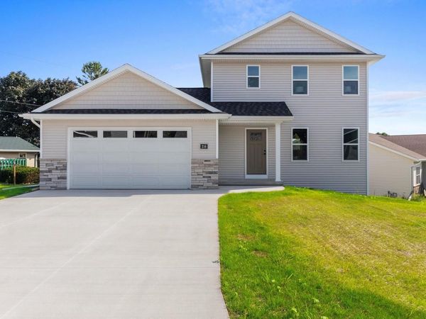 216 EVERGREEN LANE, Chilton, WI 53014