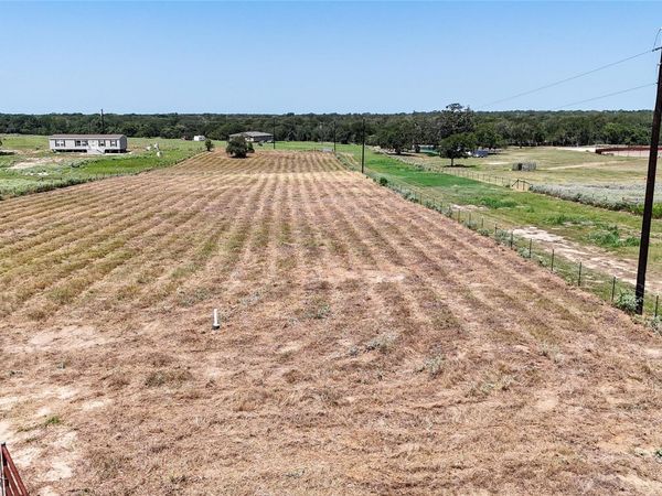 8150 Old Colony Line RD, Dale, TX 78616