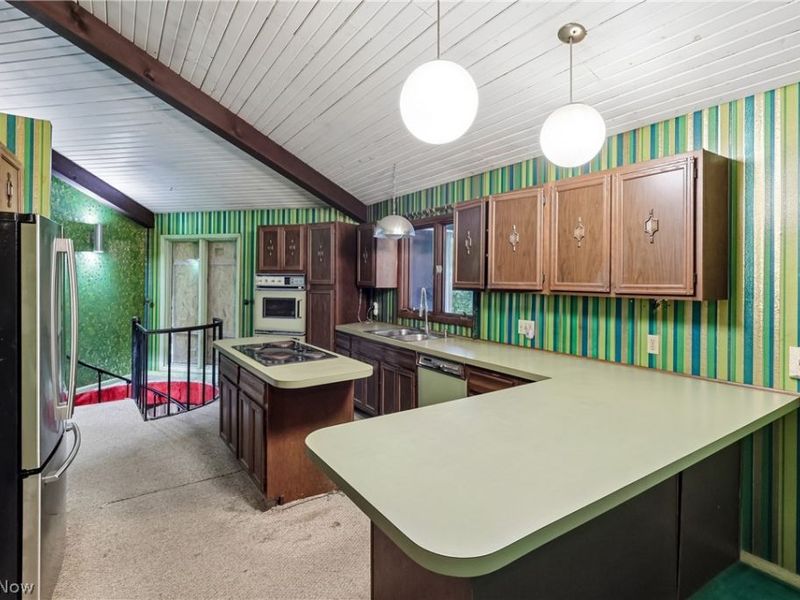 9550 Olde 8 Road , Northfield, OH 44067 Photo 9