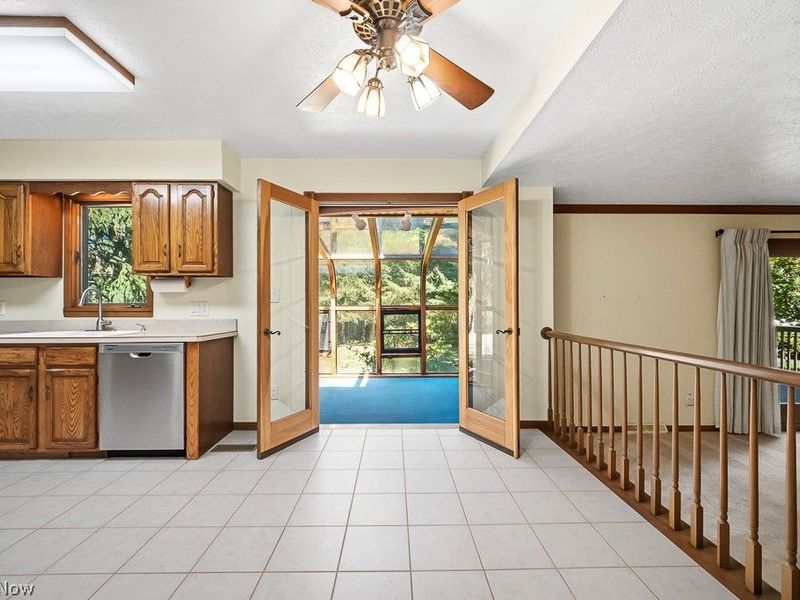 6551 Queens Way , Brecksville, OH 44141 Photo 15