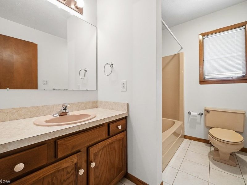6551 Queens Way , Brecksville, OH 44141 Photo 30