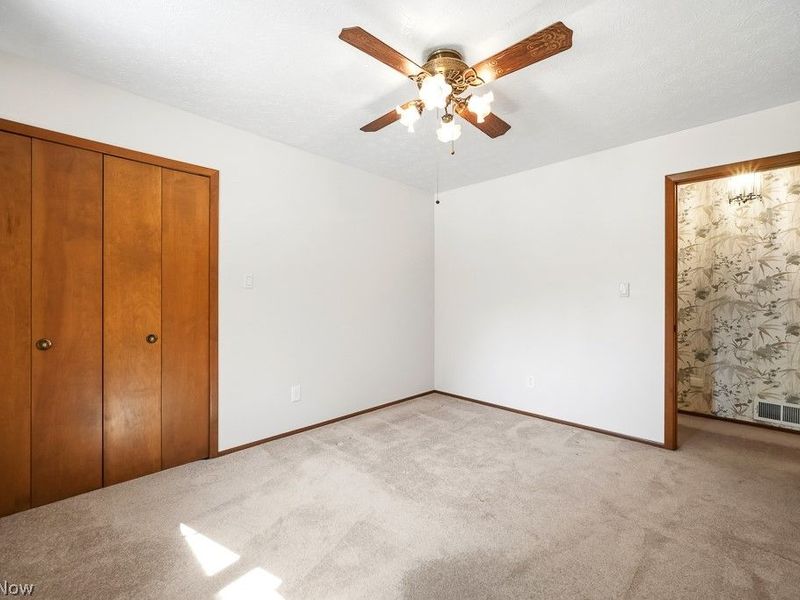 6551 Queens Way , Brecksville, OH 44141 Photo 32