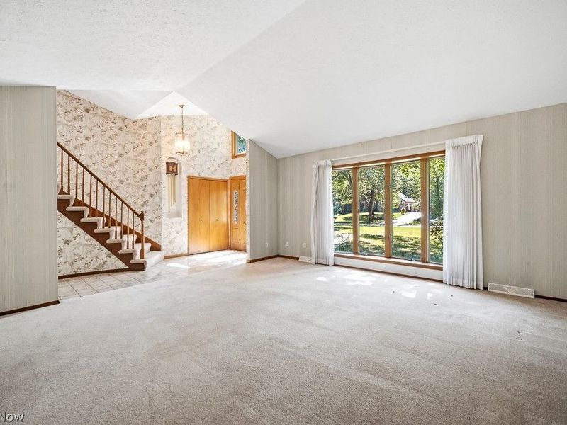 6551 Queens Way , Brecksville, OH 44141 Photo 4