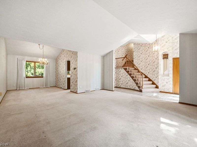 6551 Queens Way , Brecksville, OH 44141 Photo 8