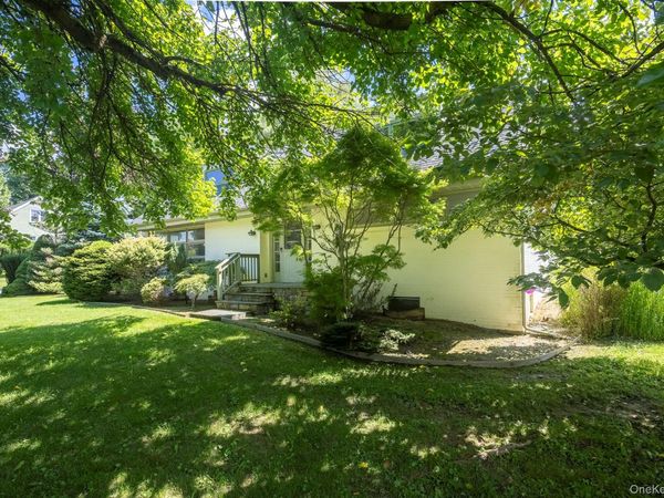 12 Ciferri Drive, Millbrook, NY 12545