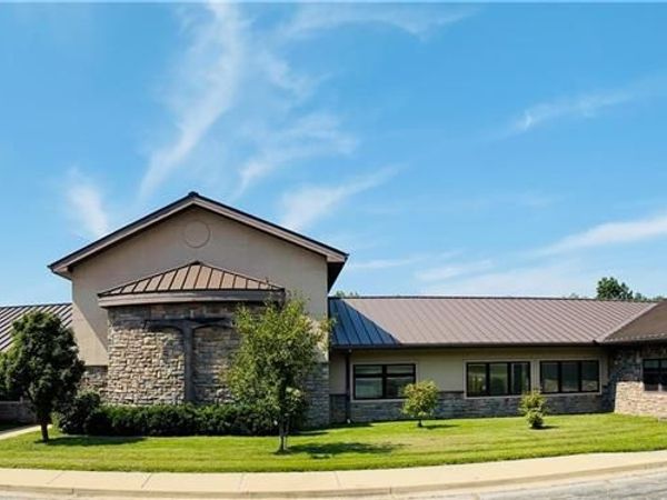 908 Franciscan Way, Savannah, MO 64485