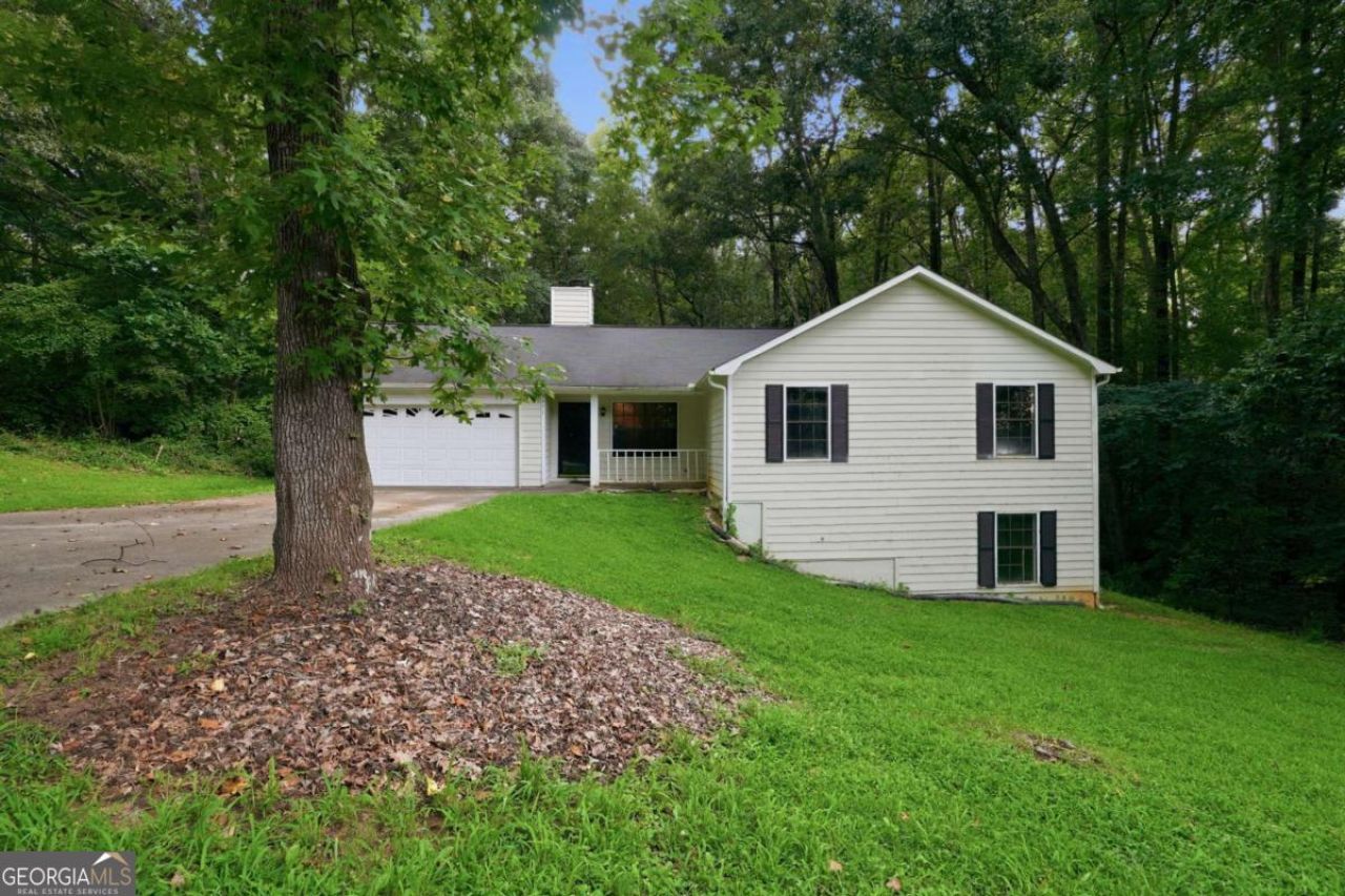 3971 Woodbridge Drive, Snellville, GA 30039 Main Photo