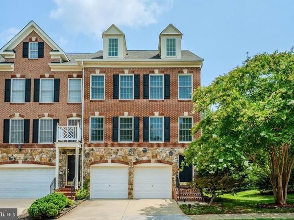 4555 GOSSAMER WAY, FAIRFAX, VA 22033