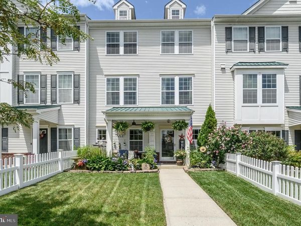 31 ROCKHILL LANE, CHESTERFIELD, NJ 08515