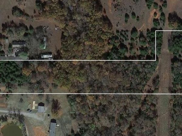 0000 S Highway 18 , Meeker, OK 74855