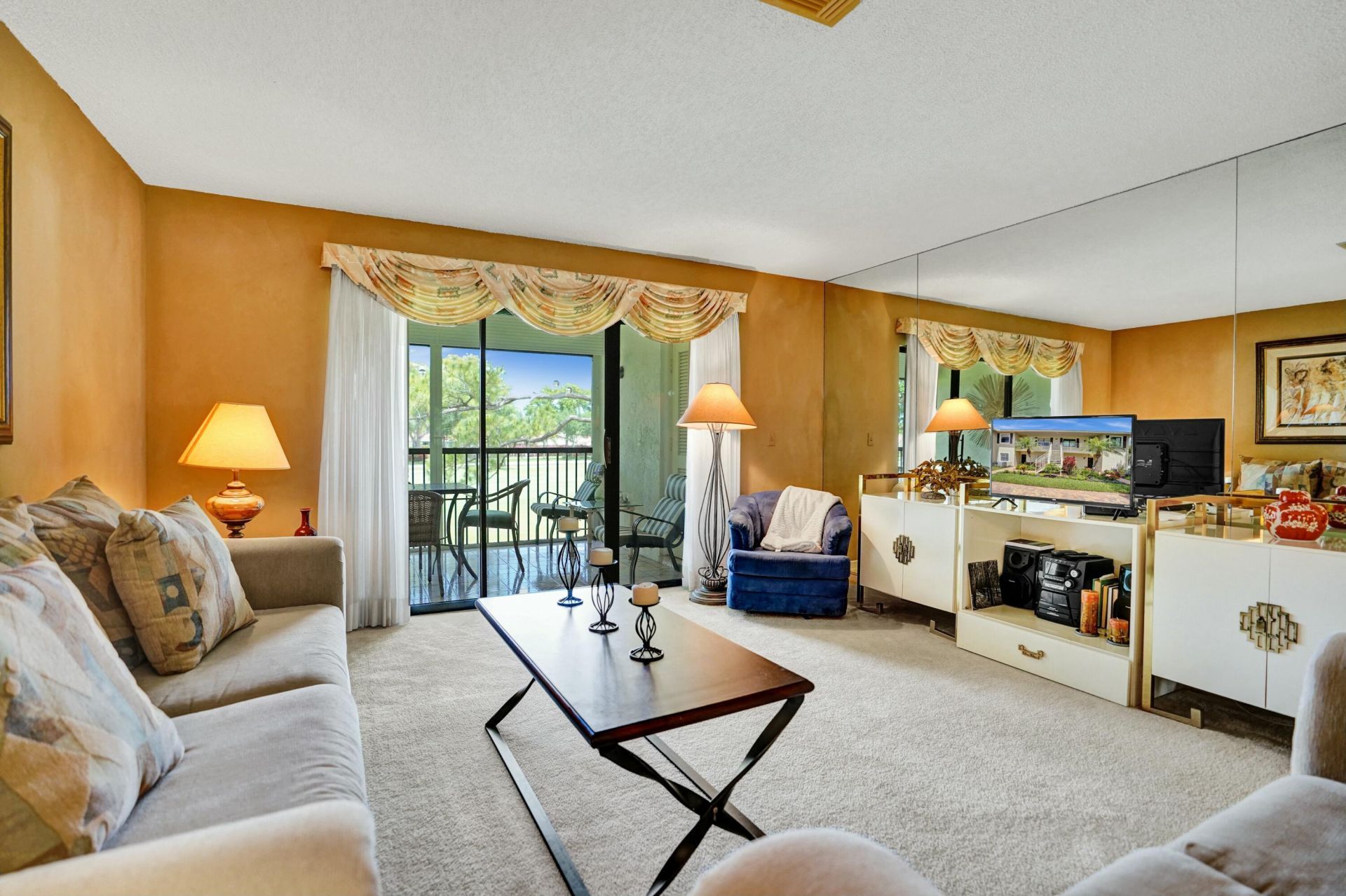 19 Stratford Drive E, Unit F, Boynton Beach, FL 33436 Photo