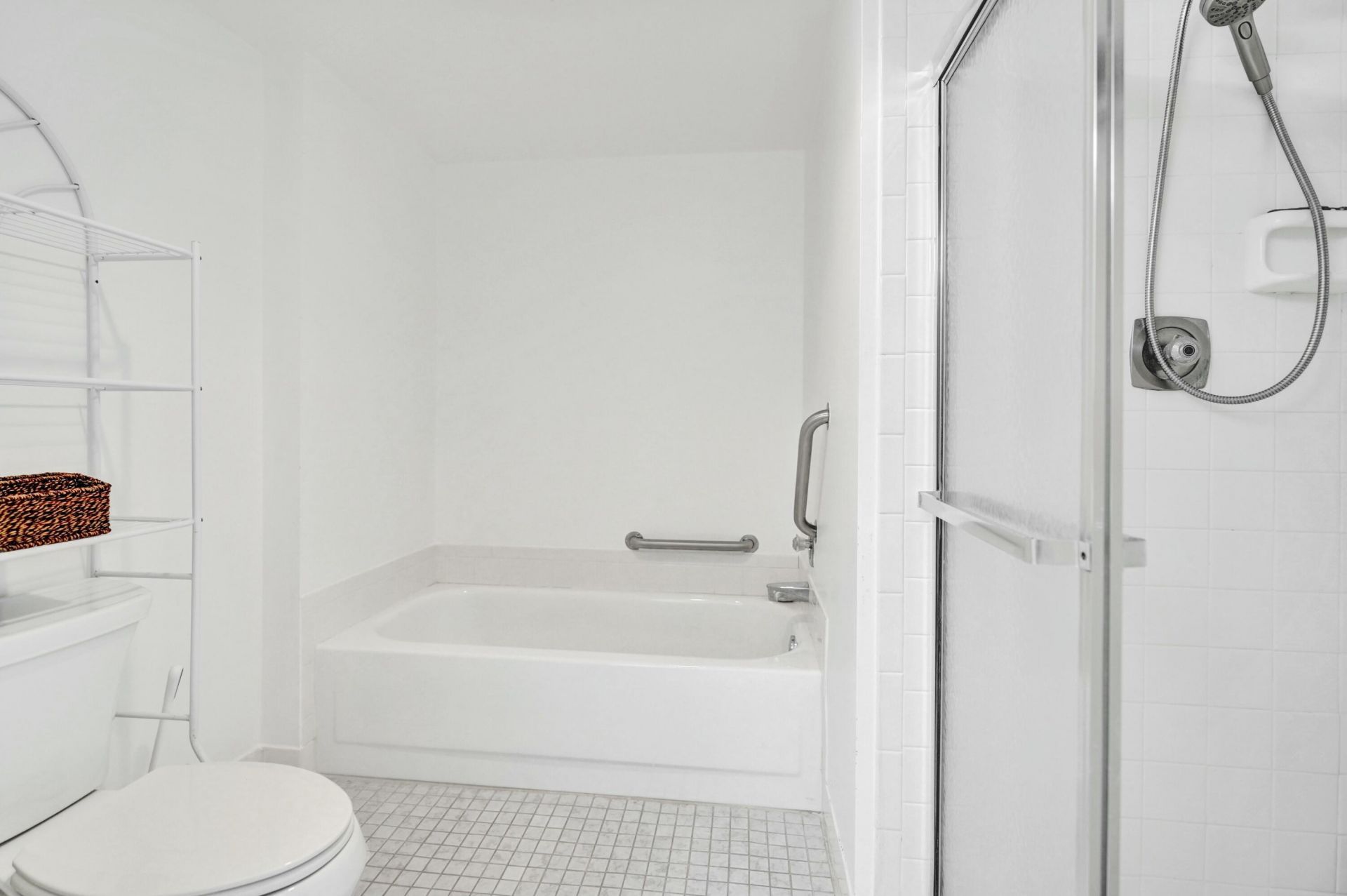 19 Stratford Drive E, Unit F, Boynton Beach, FL 33436 Photo