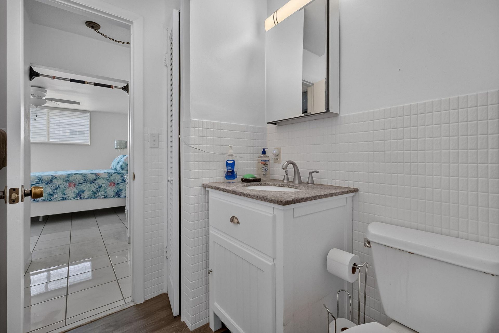 1045 10th Street, Unit 301, Miami Beach, FL 33139 Photo