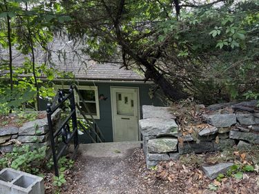 8 Terrace , Sherman, CT 06784
