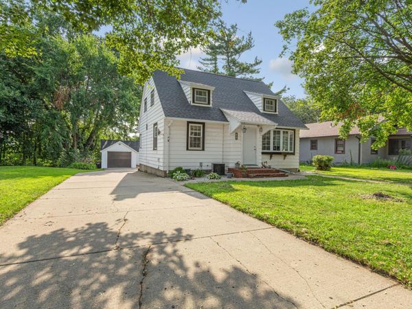 206 12th Street S, Mountain Lake, MN 56159