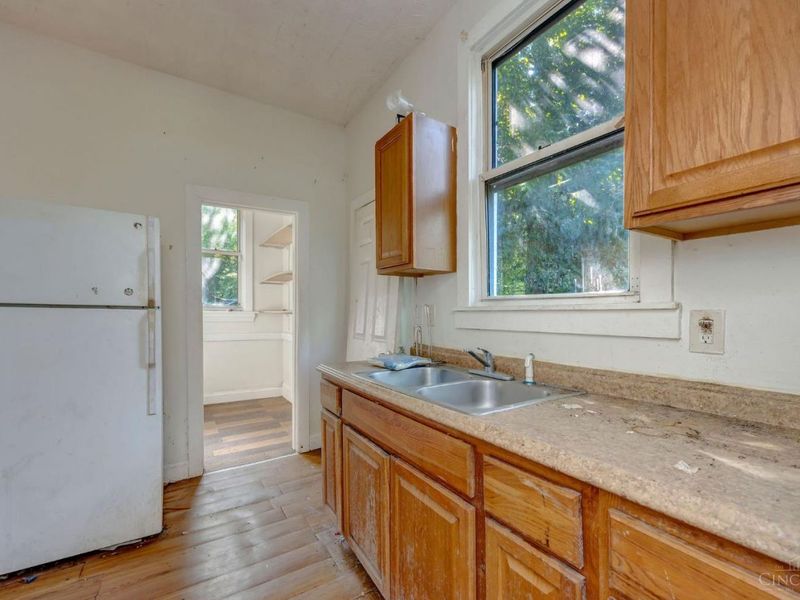 4922 Plainville Road, Cincinnati, OH 45227 Photo 8