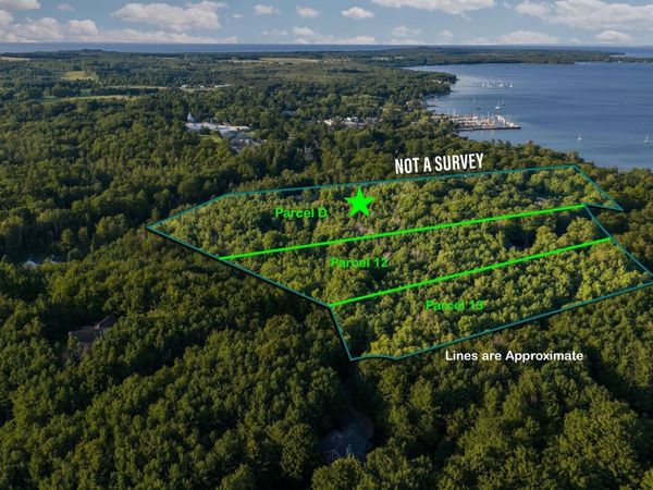 Vincer Way, Northport, MI 49670