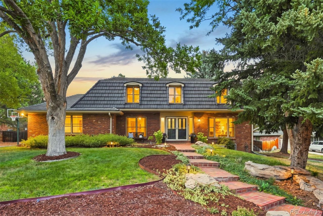 7291 W Morraine Drive, Littleton, CO 80128 Main Photo