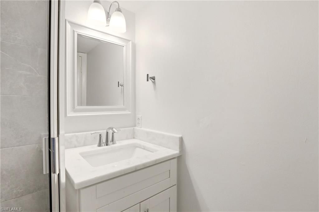 1450 Green Valley Cir, Unit 502, Naples, FL 34104 Photo