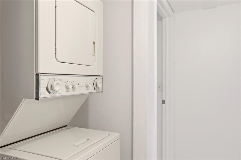 1450 Green Valley Cir, Unit 502, Naples, FL 34104 Photo