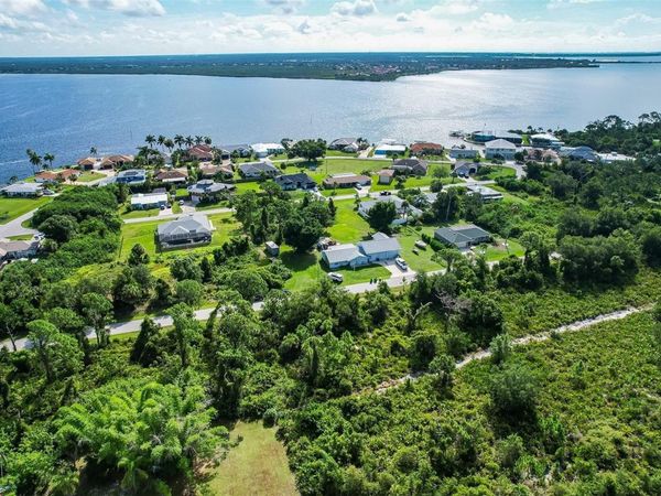 4161 REYNOLDS LANE , PORT CHARLOTTE, FL 33981