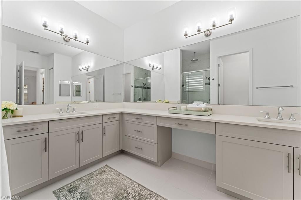 11523 Jacaranda Dr, Naples, FL 34120 Photo