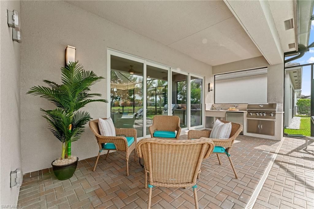 11523 Jacaranda Dr, Naples, FL 34120 Photo