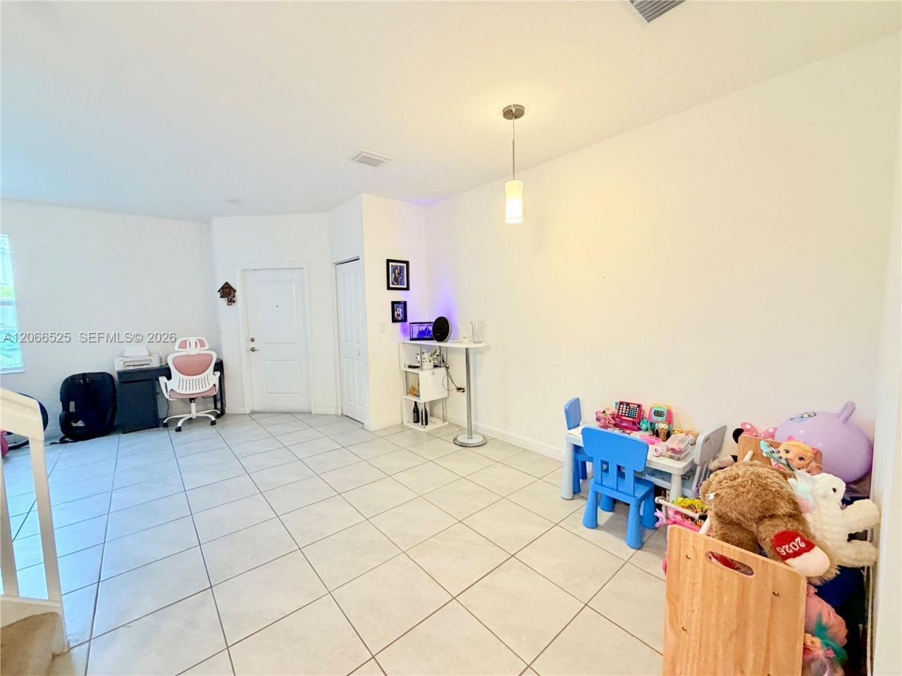 1877 SE 26th Ter , Homestead, FL 33035 Photo