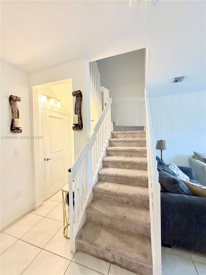 1877 SE 26th Ter , Homestead, FL 33035 Photo
