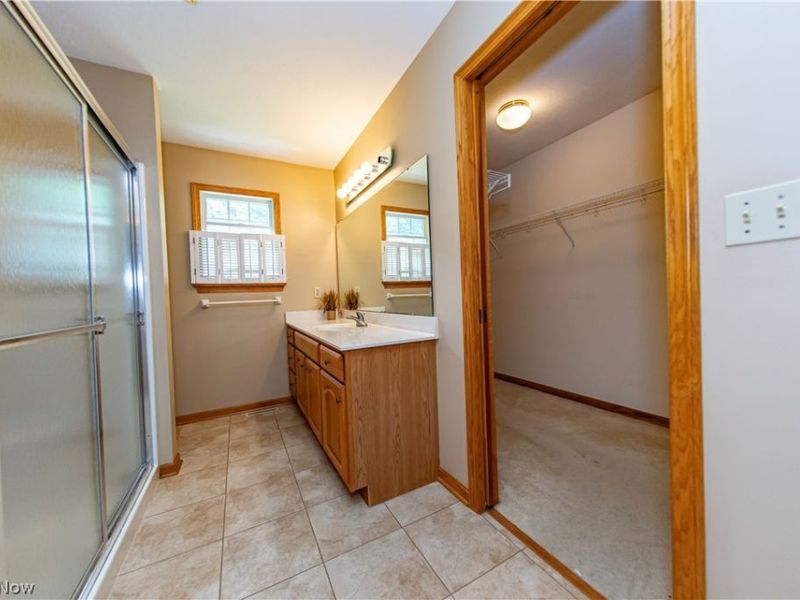 952 Rosemarie Circle , Wadsworth, OH 44281 Photo 11