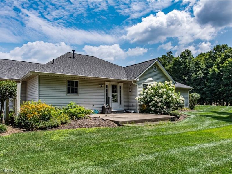 952 Rosemarie Circle , Wadsworth, OH 44281 Photo 24