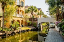 19 Krier Lane photo 4