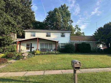915 Ranch Road, Connersville, IN 47331
