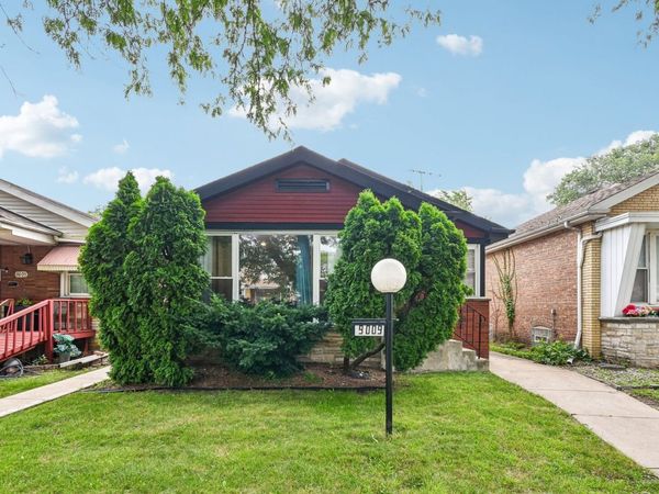9009 S Dante Avenue , Chicago, IL 60619