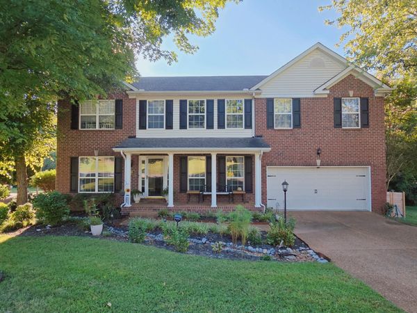 4645 Brown Leaf Dr , Old Hickory, TN 37138