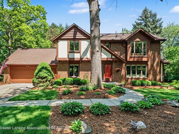 1140 Blanchette Drive, East Lansing, MI 48823