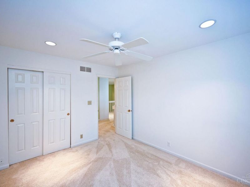 681 Totten Way, Cincinnati, OH 45226 Photo 39
