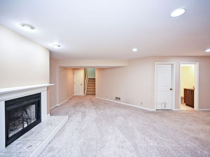 681 Totten Way, Cincinnati, OH 45226 Photo 47