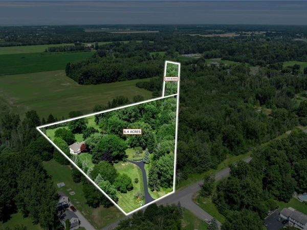 2717 New Road, Ransomville, NY 14131
