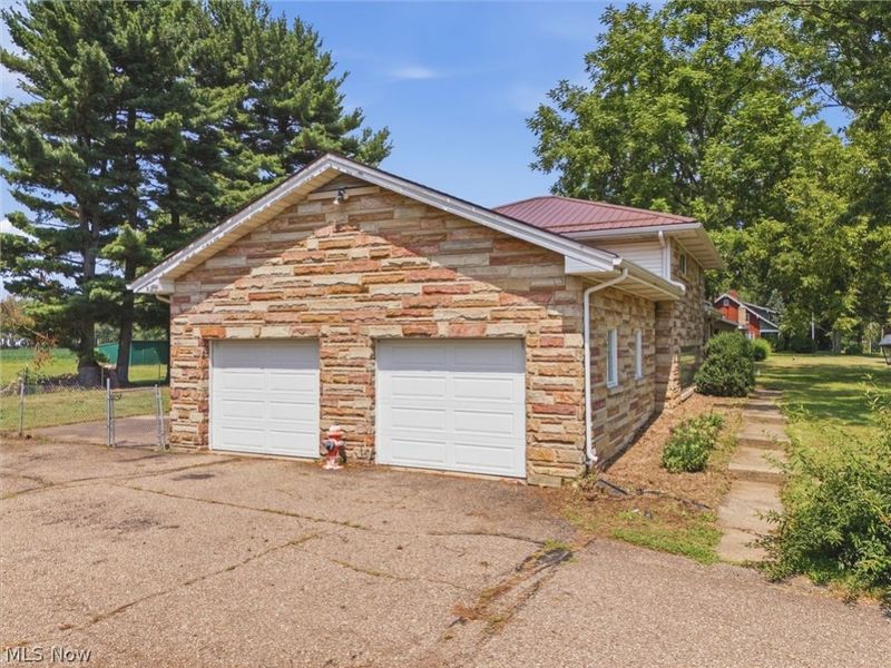 11501 Manchester Avenue SW, Beach City, OH 44608 Photo 41