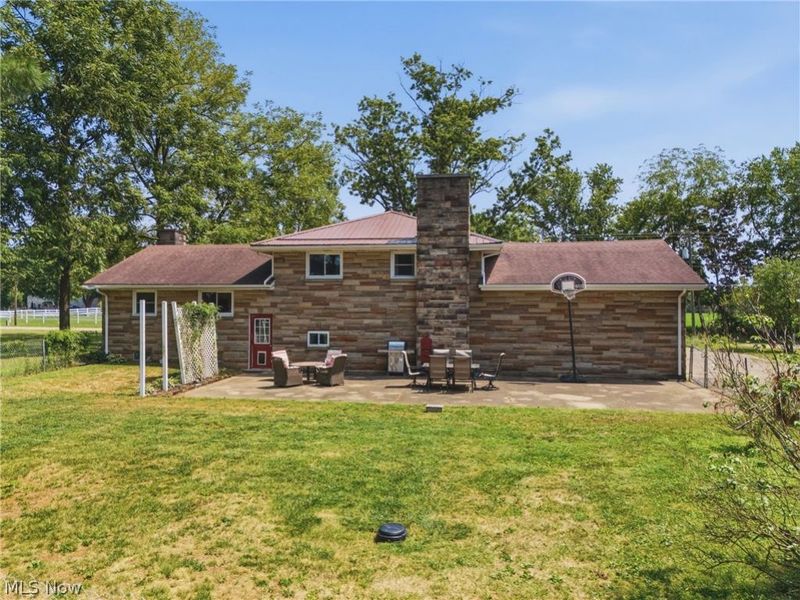 11501 Manchester Avenue SW, Beach City, OH 44608 Photo 42