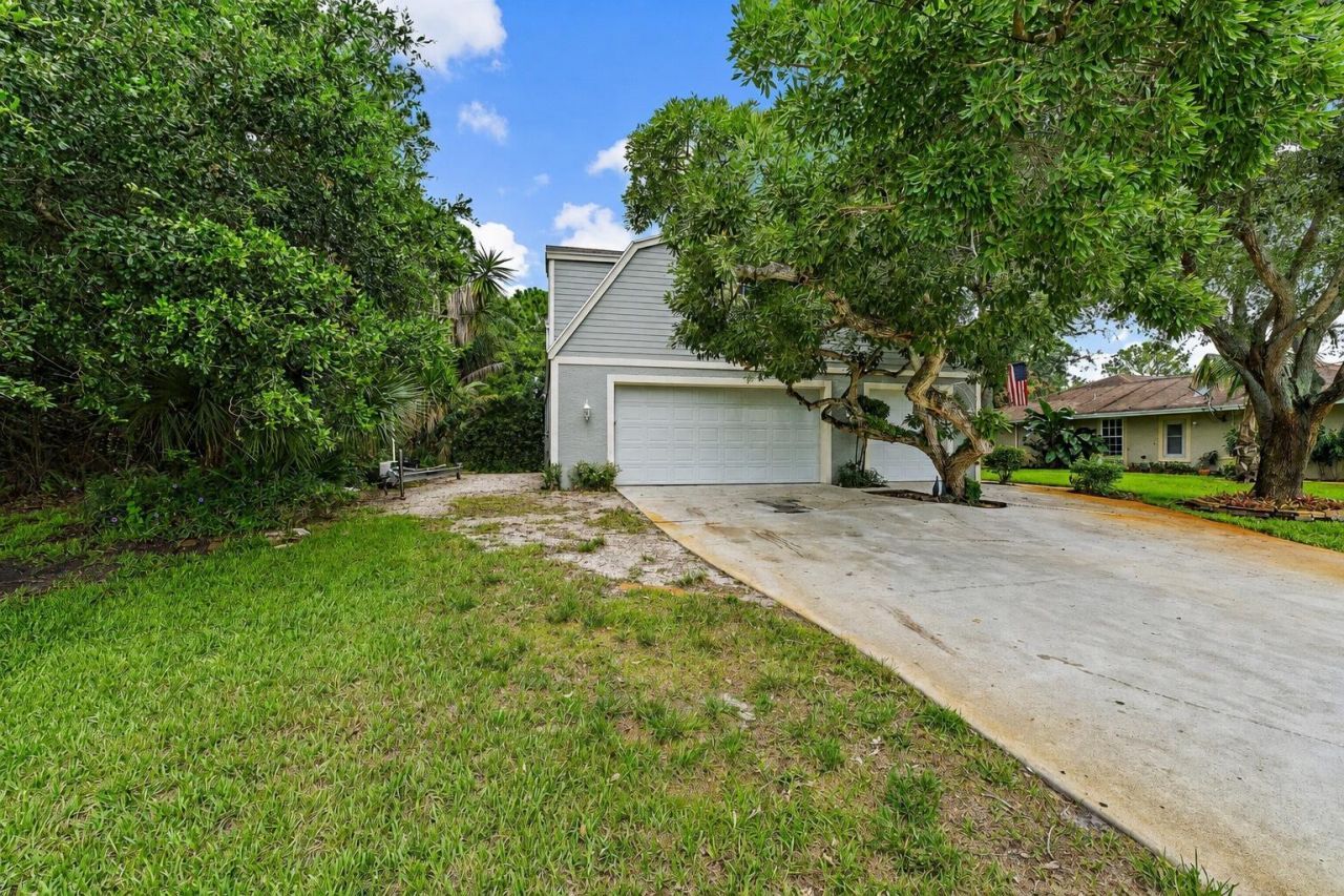 4126 SW Belshaw Street, Port Saint Lucie, FL 34953 Photo
