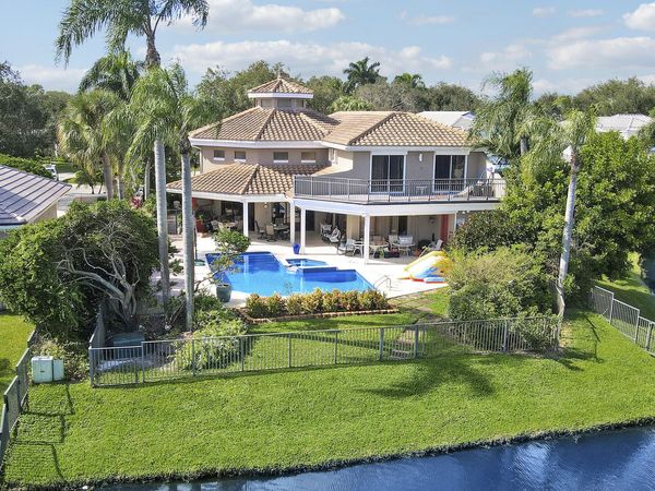204 CHINOOK Lane, Jupiter, FL 33458