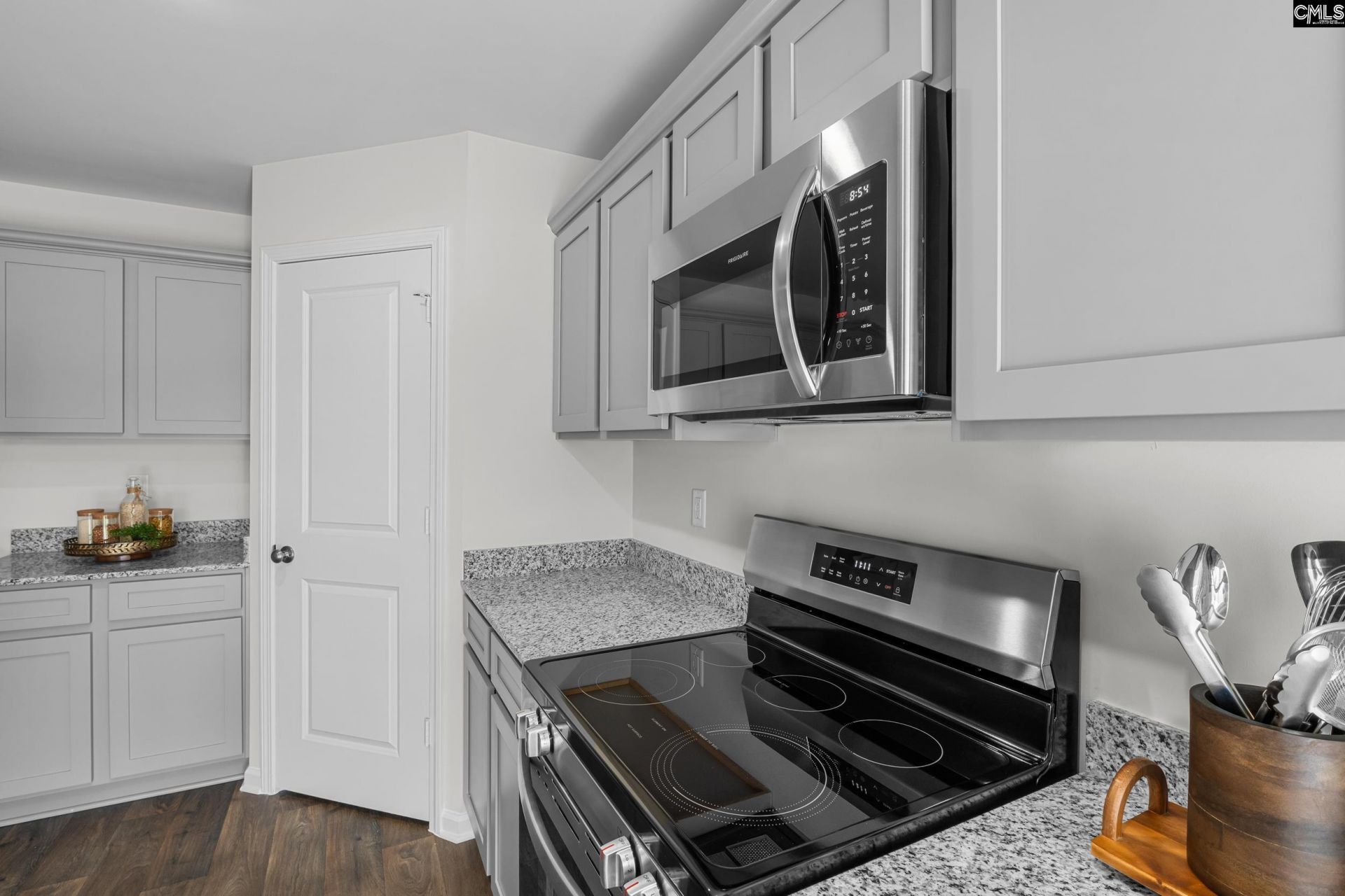 41 Harmon Road Photo 9