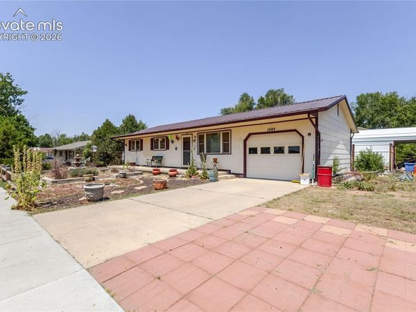 1084 Western Drive, Colorado Springs, CO 80915
