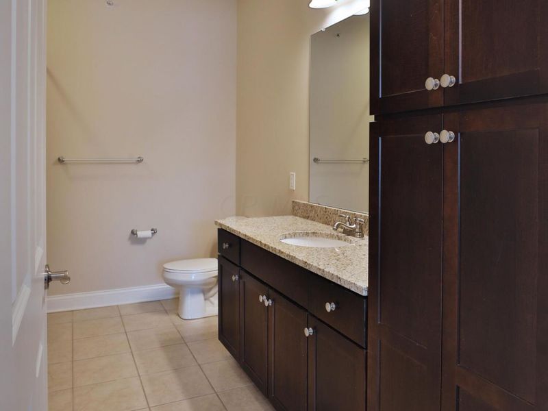 960 Perry Street , Unit 207, Columbus, OH 43215 Photo 18