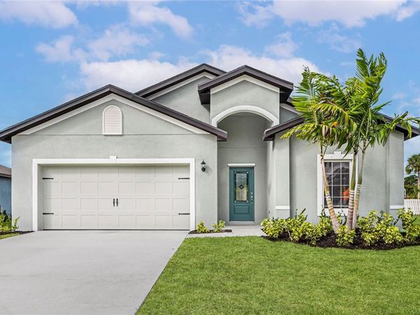 8416 100th Avenue , Vero Beach, FL 32967