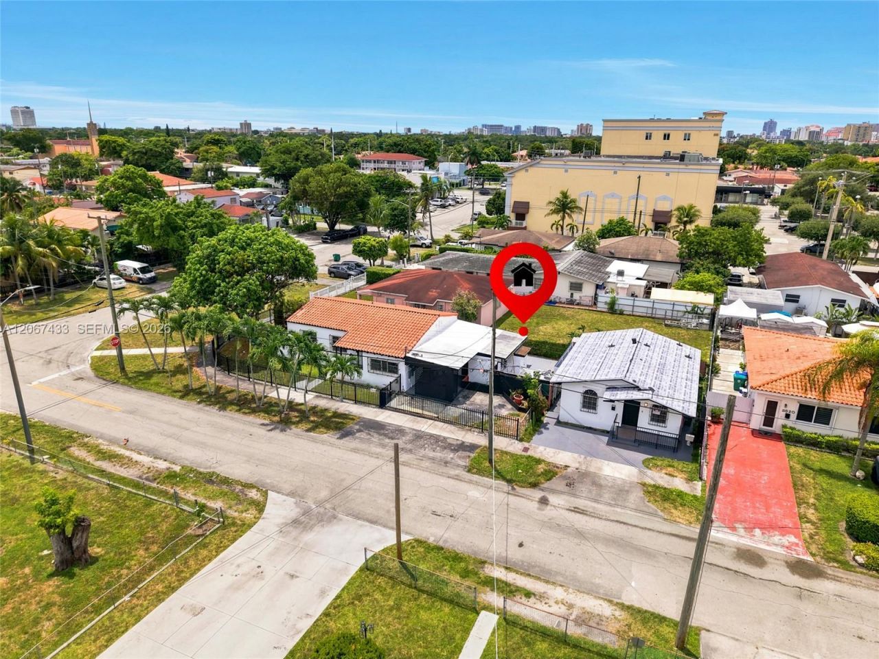 3500 NW 1st St, Unit B, Miami, FL 33125 Photo