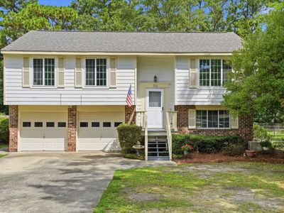 210 White Boulevard, Summerville, SC 29483