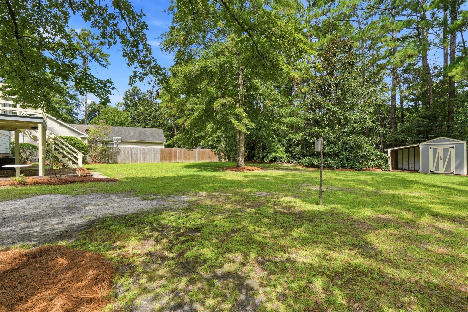 210 White Boulevard Photo 37